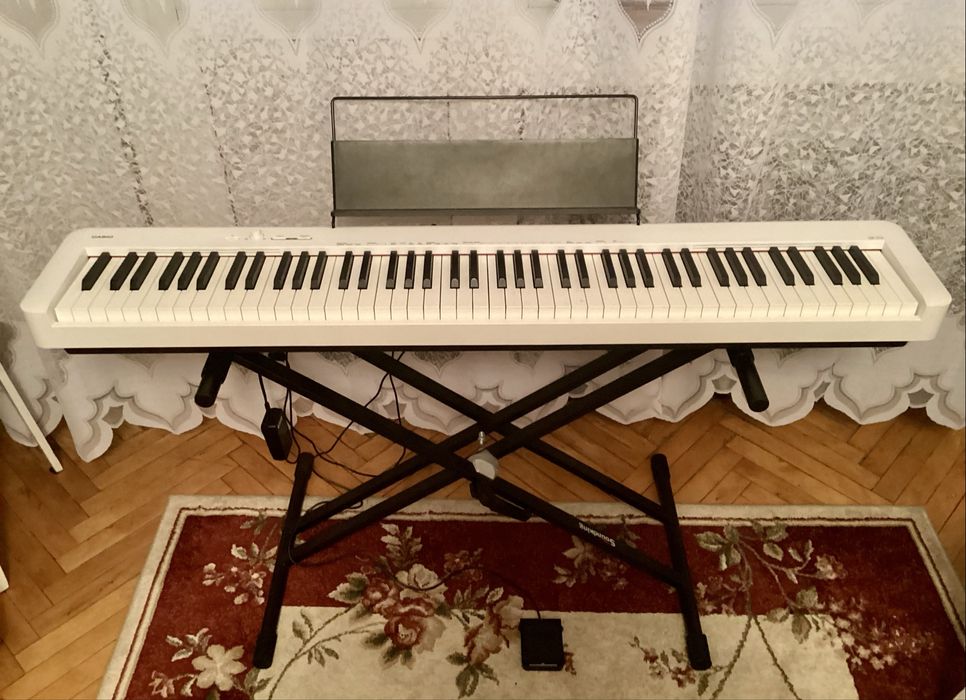 Продаю цифрове піаніно Casio CDP-S110 WH.