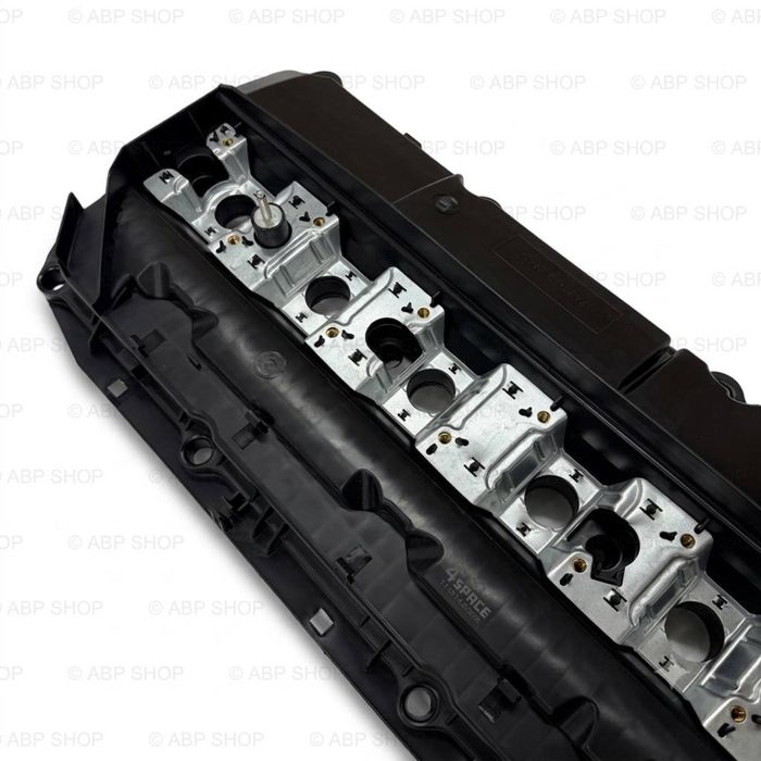 Клапанна кришка BMW M52TU M54 E46 E39 E38 E53 Z3  11121432928Клапанна кришка BMW M52TU M54 E46 E39 E38 E53 Z3  11121432928 м54 е46 е39 е53