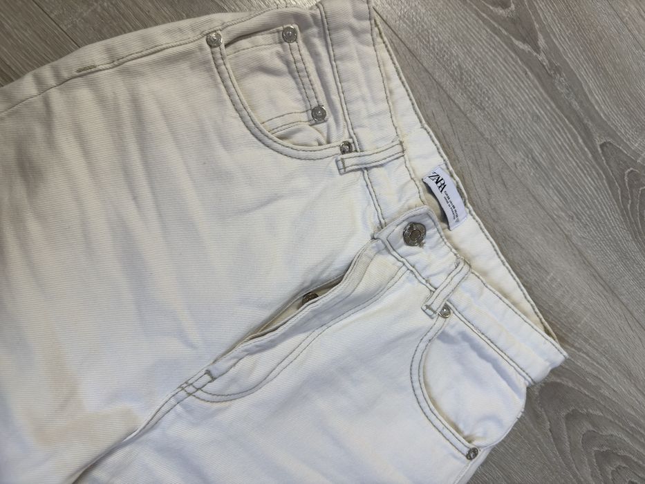 Білі джинси zara 38