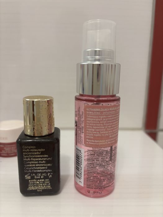 Puste pojemniki Estee Lauder 6 szt