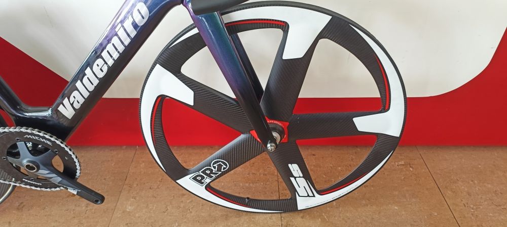 Bicicleta de pista Valdemiro Carbon