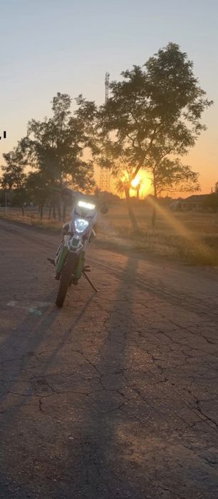 Продам пит байк motoleader