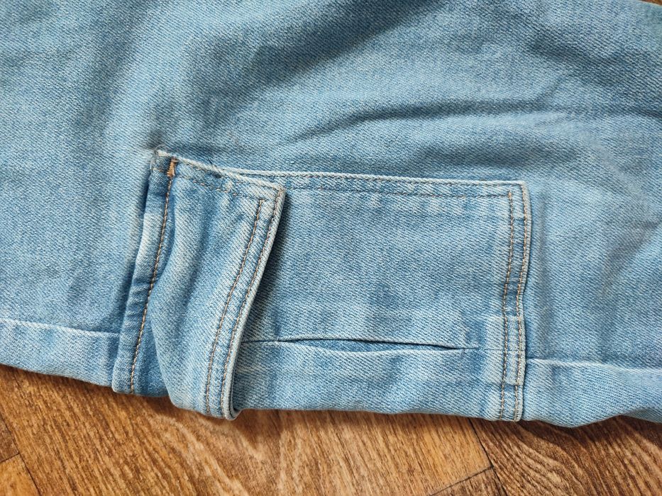 Продам фірмові джинси Zara