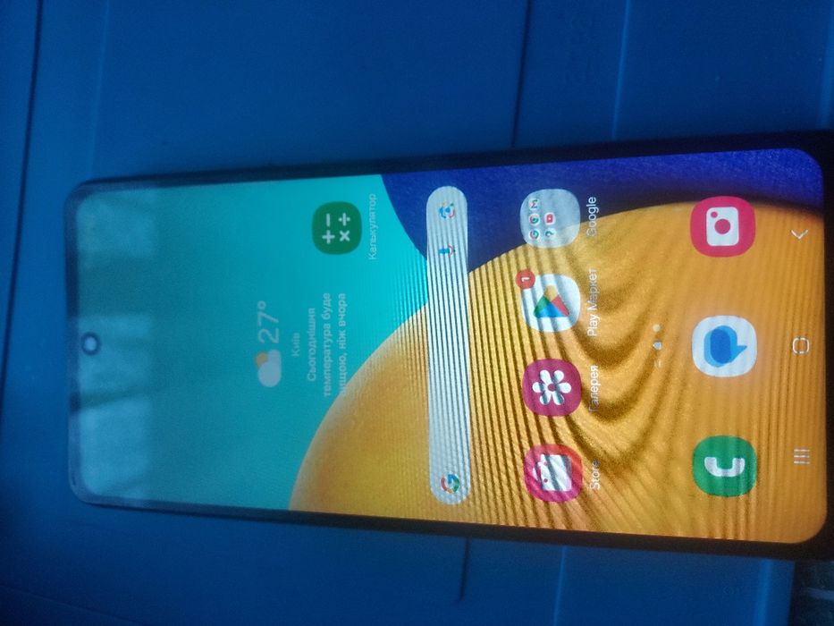 Продам Samsung A52 5G 6/128