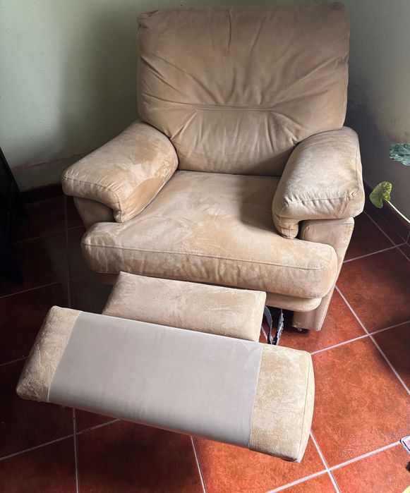 Conjunto sofás de camurça