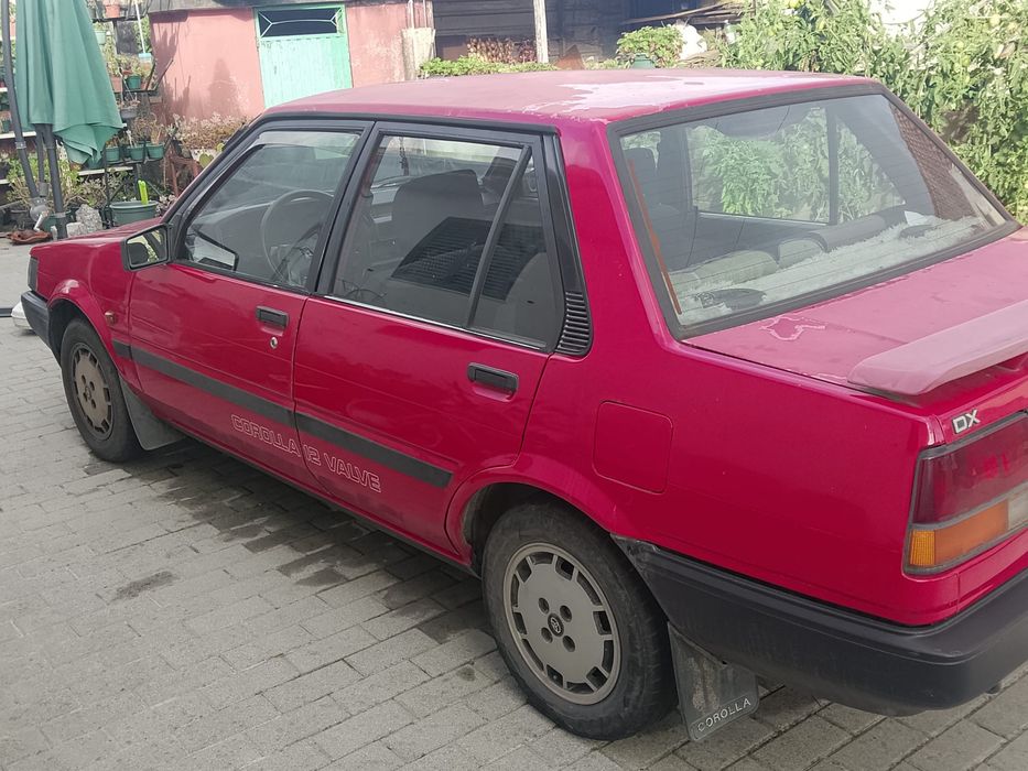 Toyota Corolla DX