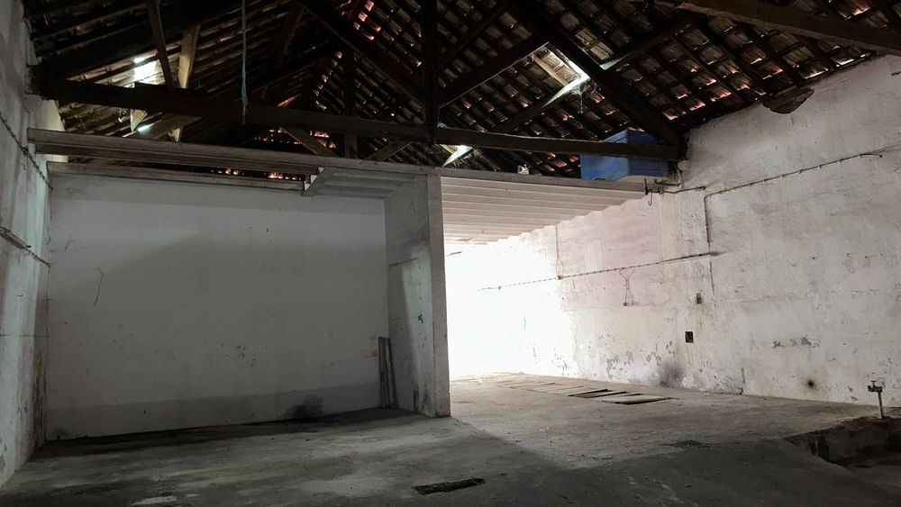Cuba arrenda  armazem garagem
