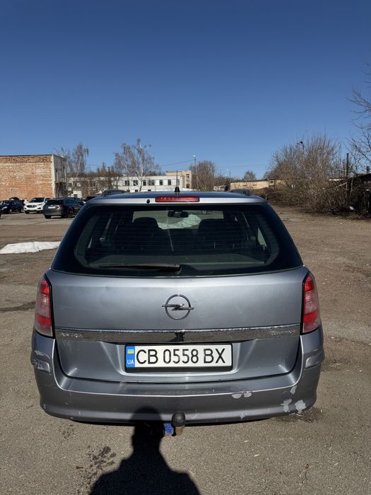 Продам Opel Astra H