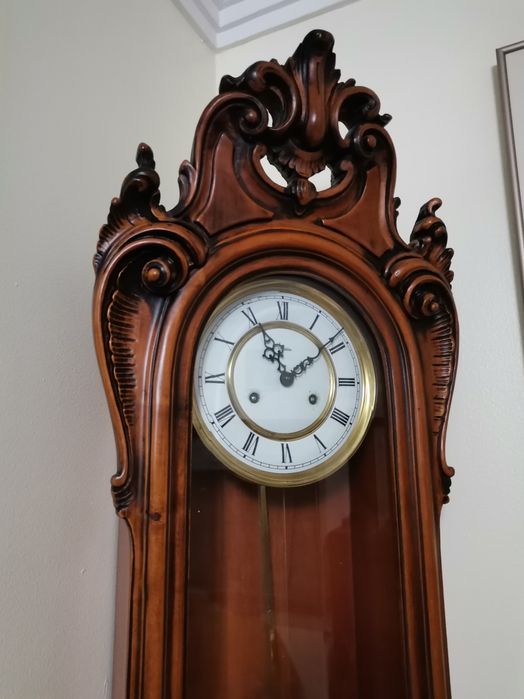 Grande Relógio de Sala . Só a dinheiro ;  vigaristas MBWAY", não