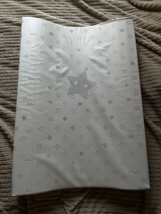 Водонепронекний матрас на дитячий комод