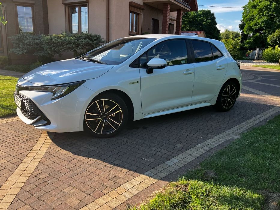 Toyota Corolla 1.8 hybrid LPG