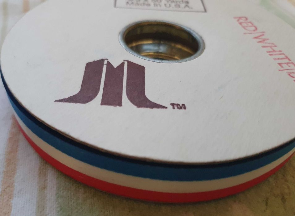 RARA Bobine de Fita de cetim Red/White/Blue, 45m, NOVA - USA - Anos 50