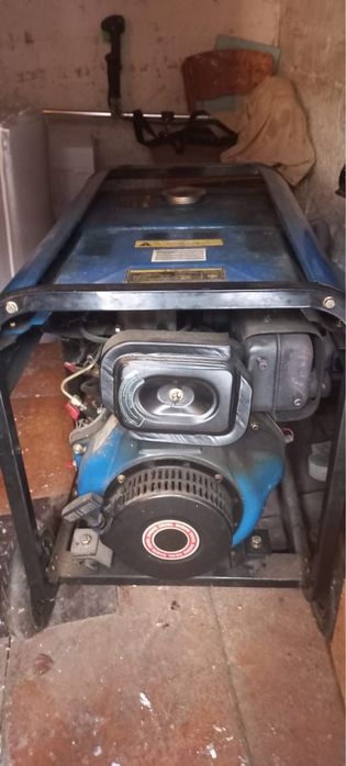 Генератор дизельний