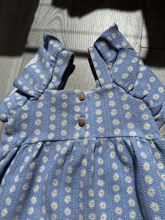 Сукня Zara.