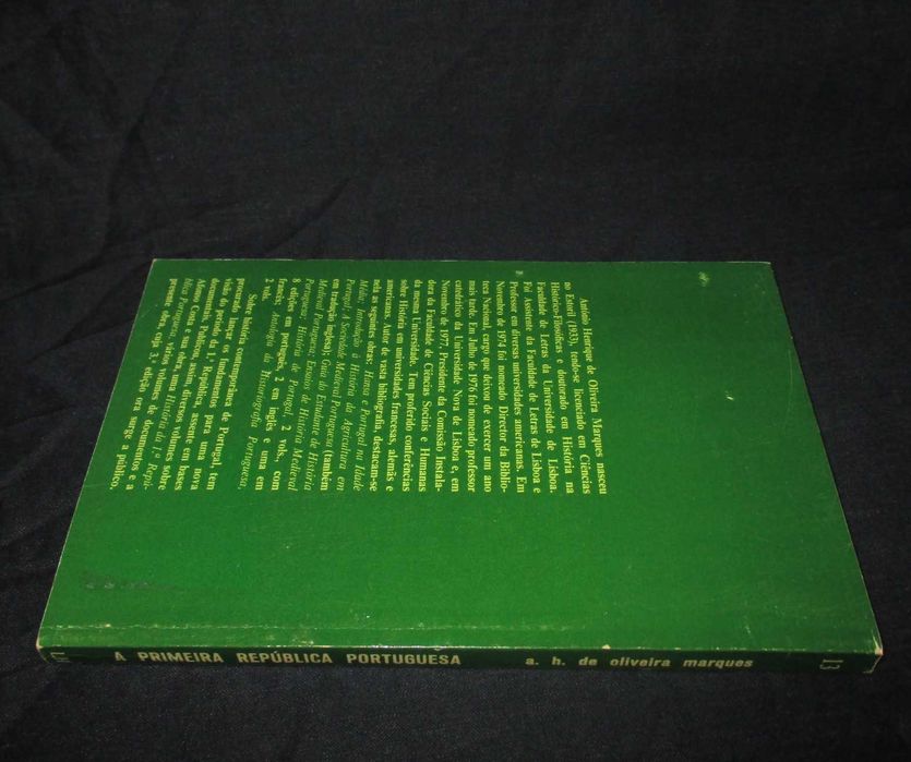Livro A Primeira República Portuguesa alguns aspectos estruturais