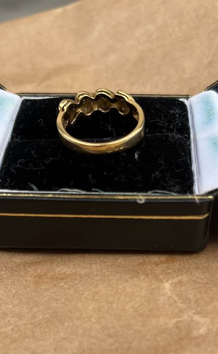 Anel de ouro , em perfeito estado, 4,29gr