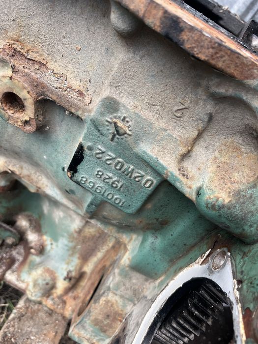 Двигатель блок двигателя каленвал вольво фш фм в сборе що вказано