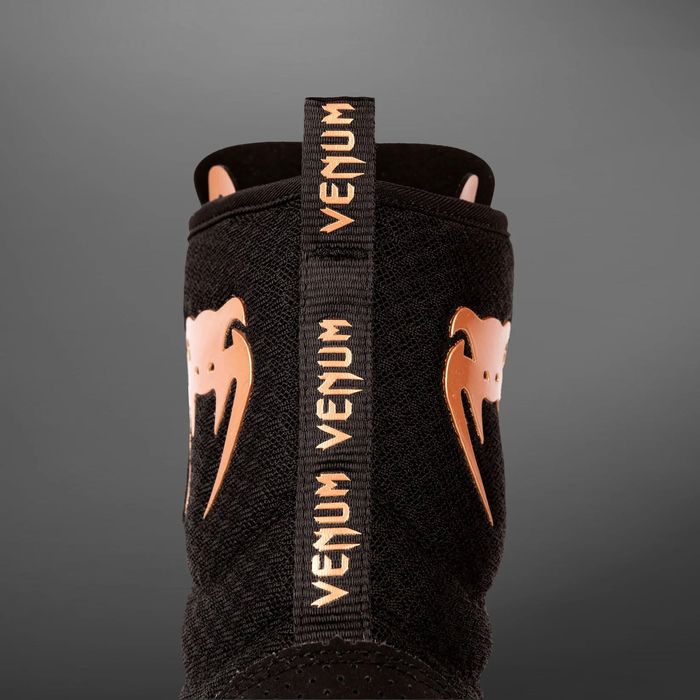 Боксерки Venum Elite Black/Bronze, 37р., оригінал