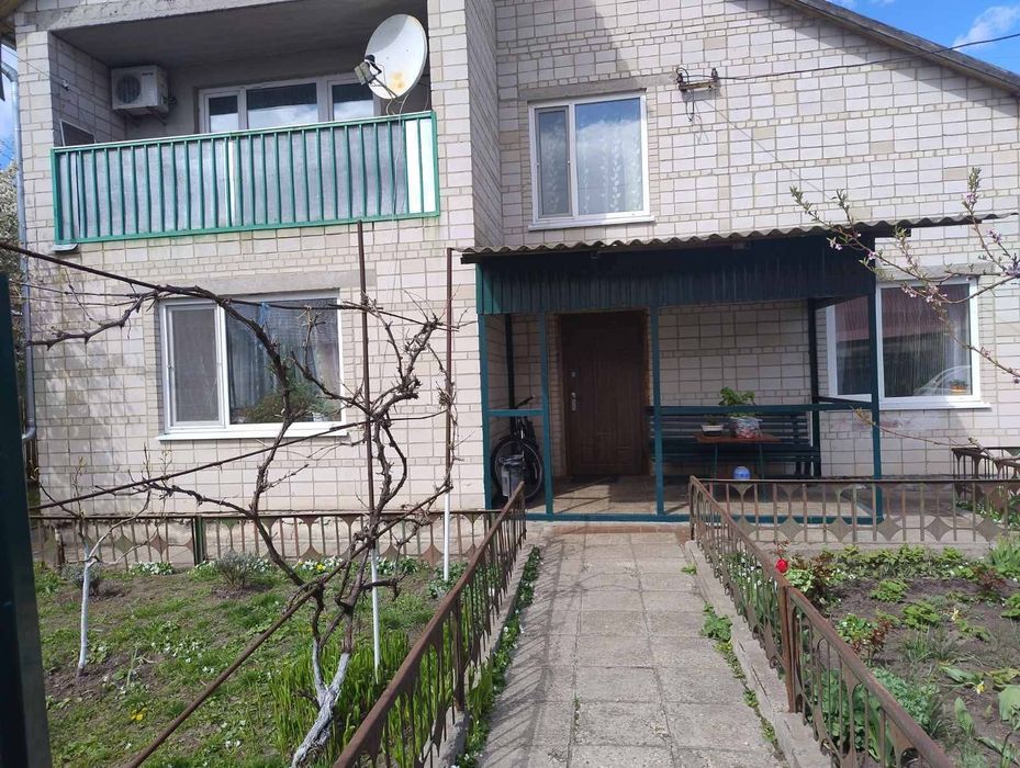 Продам будинок Гребінки