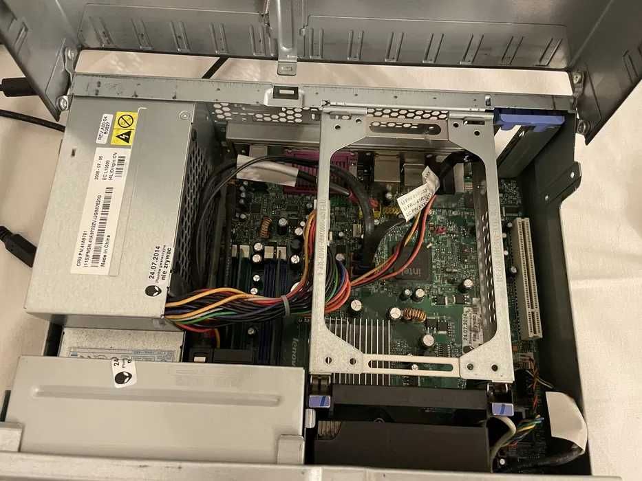 komputer stacjonarny mini Lenovo ThinkCentre M57 e6750 2.66 GHz 8GBram