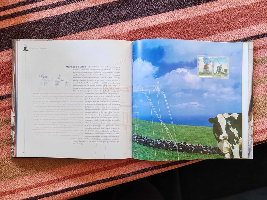 Livro Portugal em Selos 2002