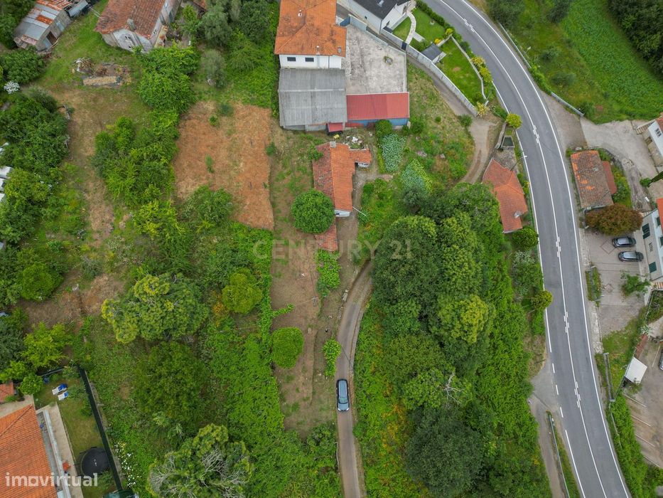 Casa em Ruínas com Jardim em Anais, Ponte de Lima