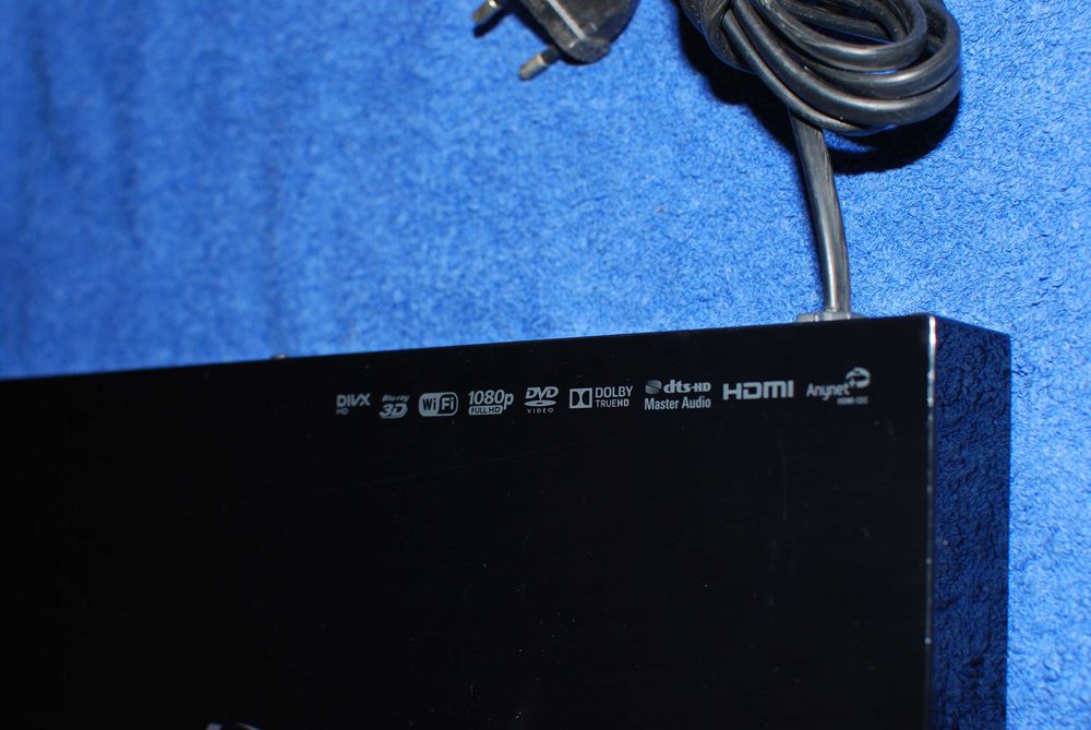 Odtwarzacz DVD-Blu-rey Samsung BD-J6300