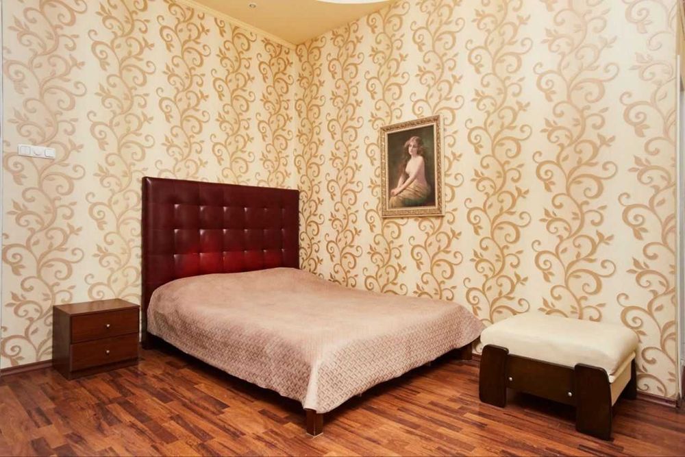 Сдам 1-комнатную квартиру Театральный переулок/ Горсад/ Оперный театр