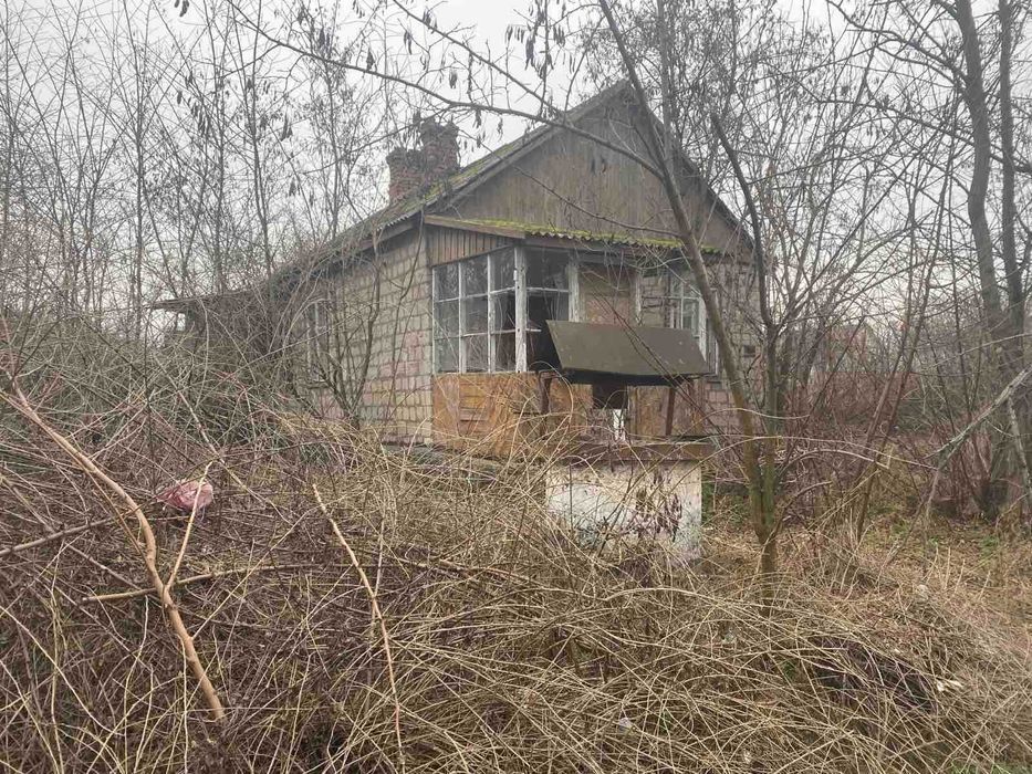 Нежитлова будівля - аптека загальною площею 48,6 м.кв.