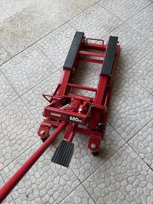 Elevador para motas Mader 680 kg