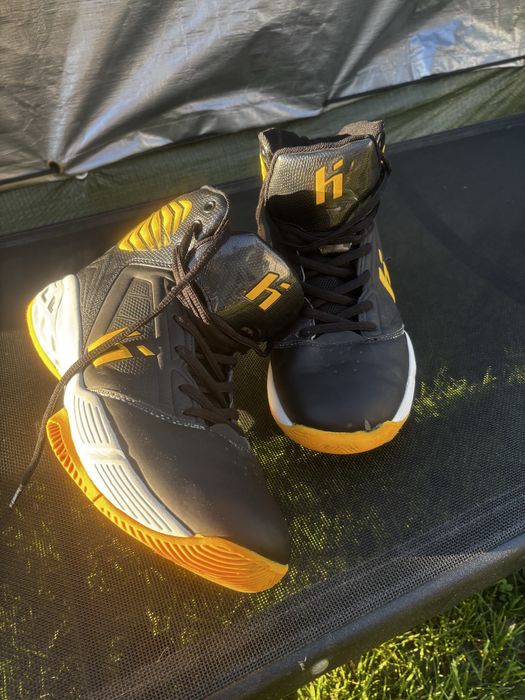 Buty meskie do koszykowki Huori!