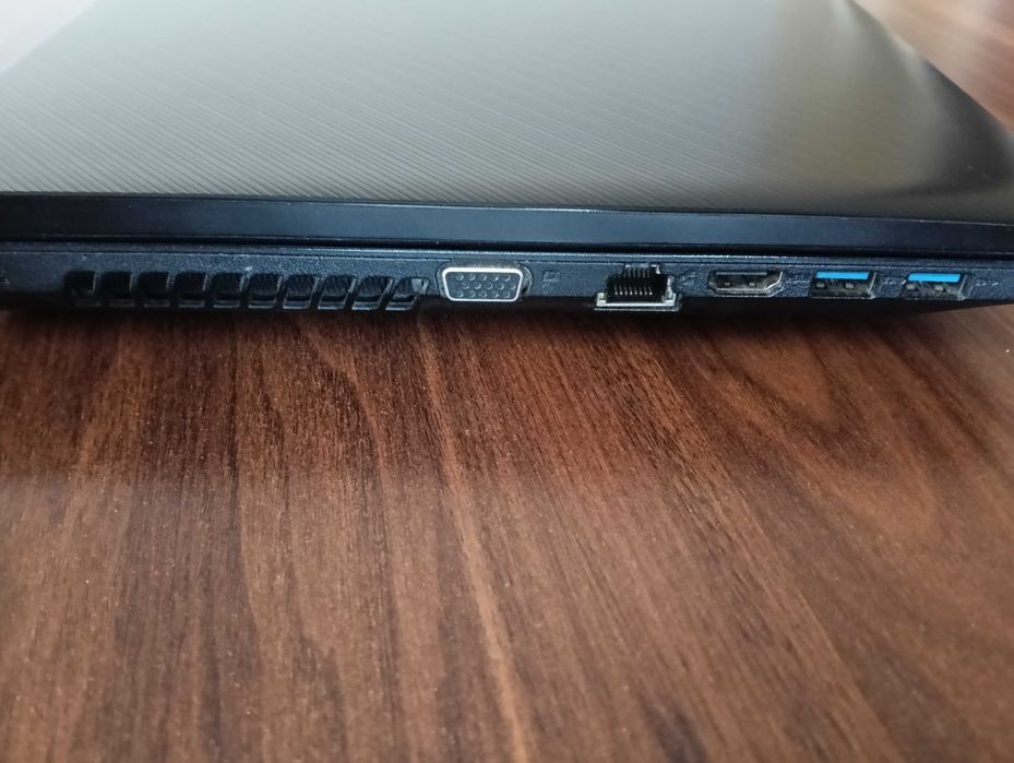 Lenovo B580 i3 6GB Win10 laptop