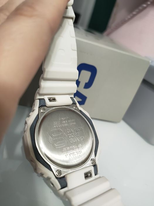 Zegarek G-Shock GMA-P2100-7AER white biały