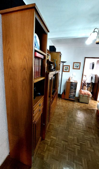 Móvel sala em madeira maciça de cerejeira