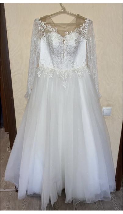 Весільна сукня, дуже ніжна , корсетра