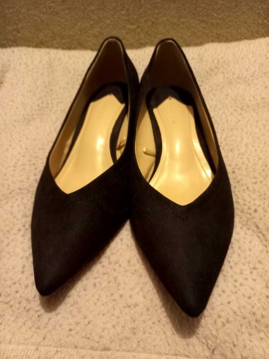 # Sapatos pretos