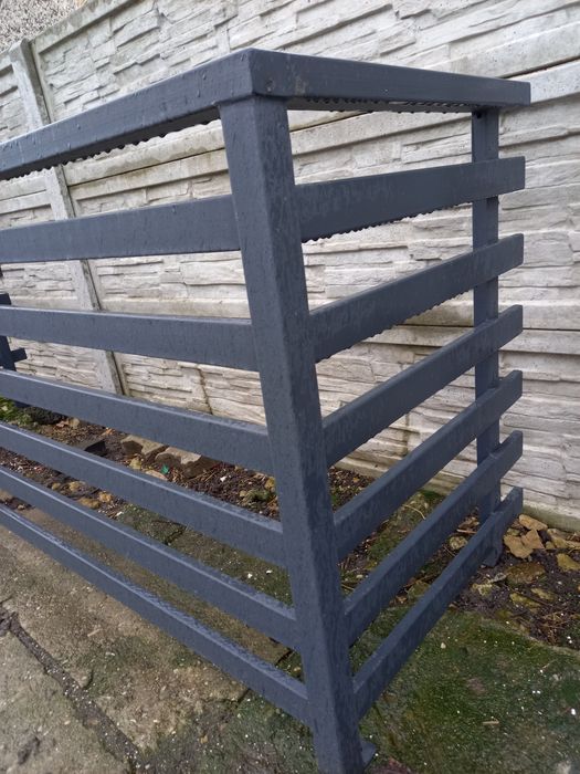 Balustrada balkonowa, balkon