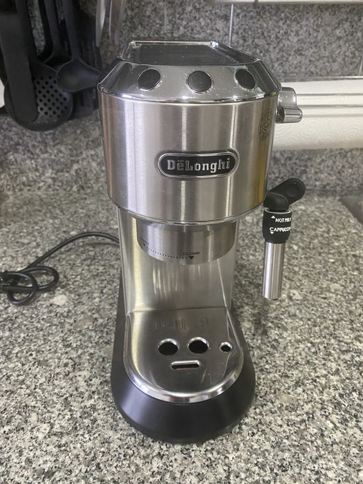 Máquina cafe Delonghi