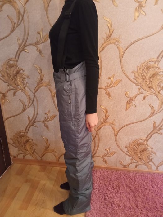 Продам комбинезон зимний
