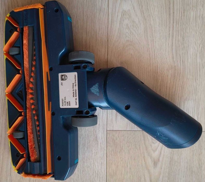 Odkurzacz bezprzewodowy pionowy Philips  FC6727