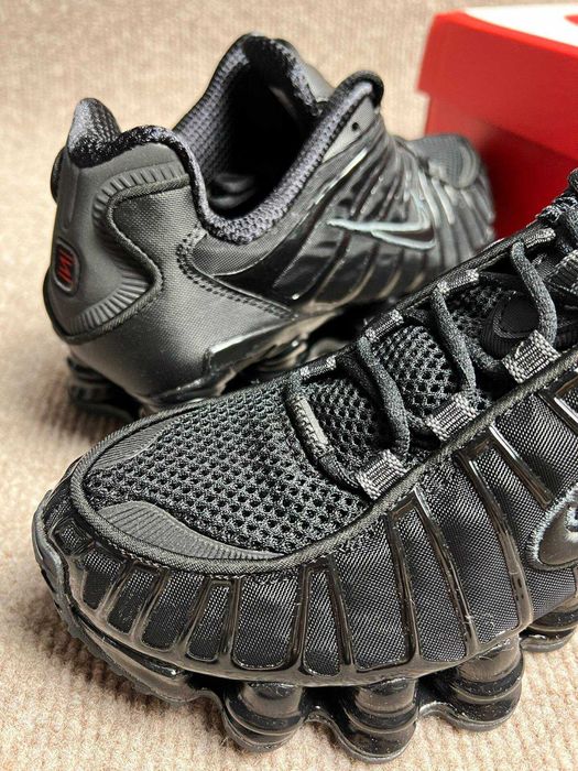 Buty sportowe Nike_Shox_TL_Black_Gum Rozmiar.39