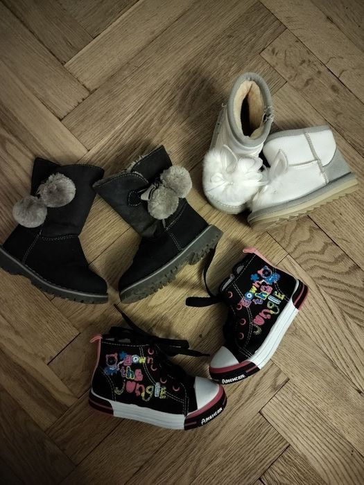 Взуття на дівчинку, угги, черевики , кеди, 21, 22, 23, 24 р.