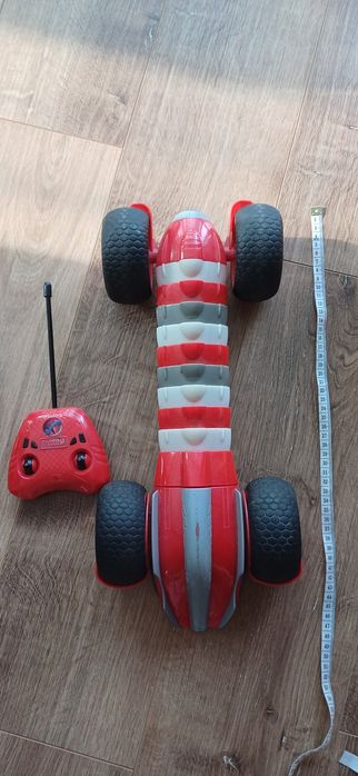 Duże auto wąż snake