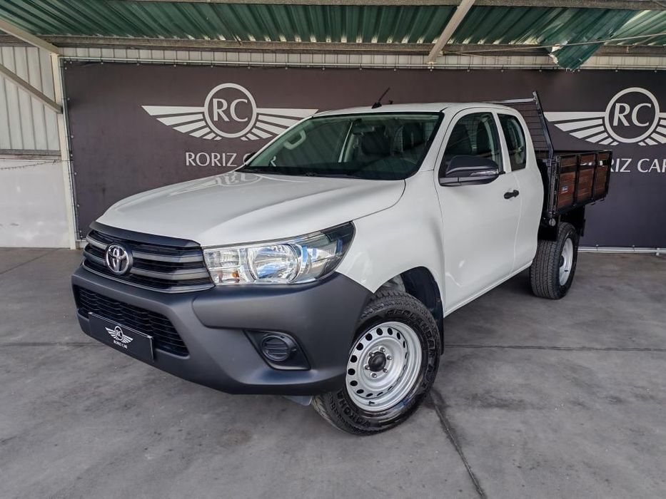 Toyota Hilux 2.4 D-4D 4WD CE 3L