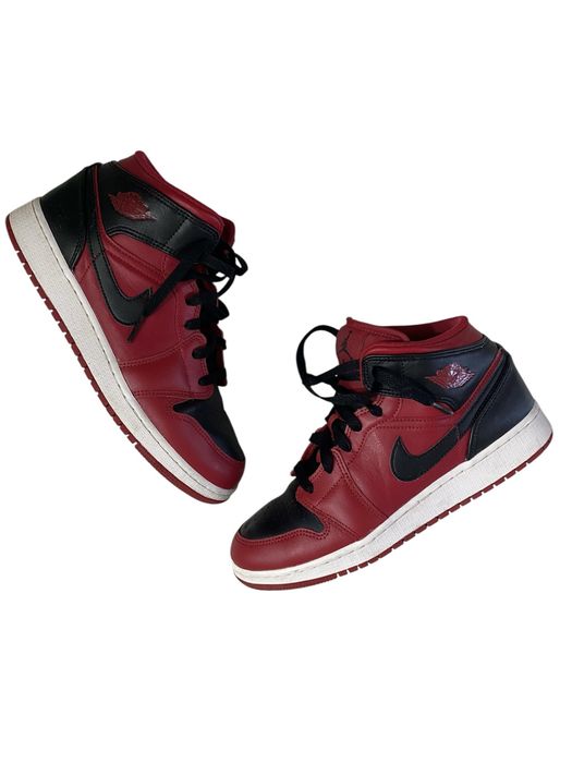 Nike Air Jordan 1 Mid
