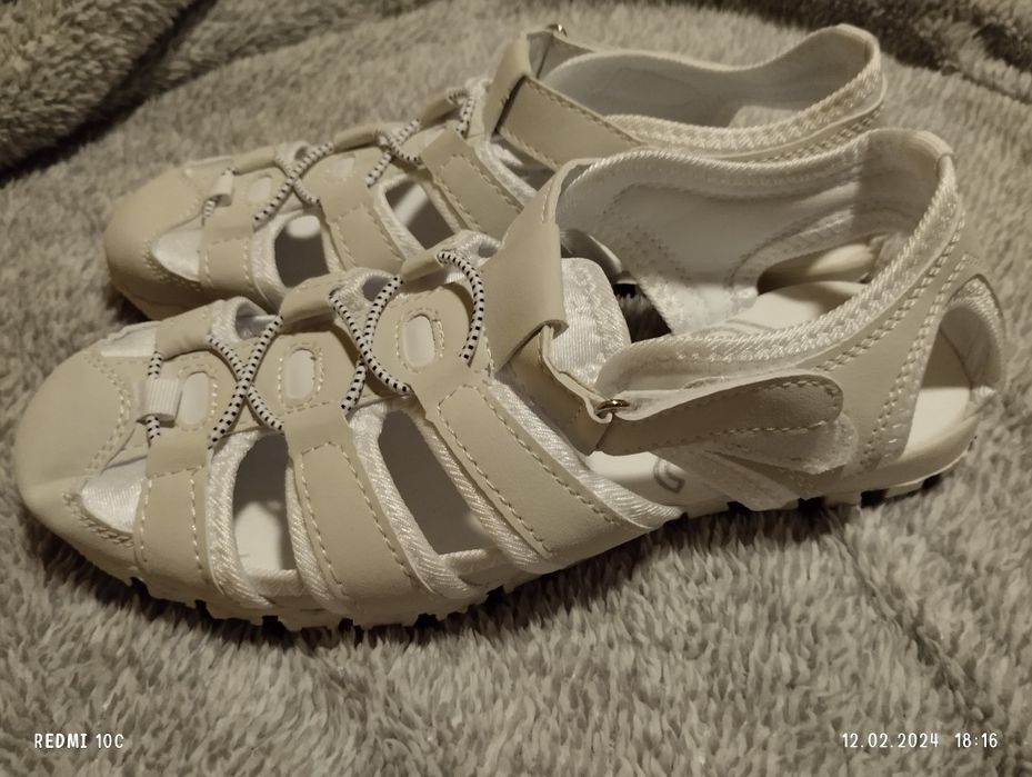 Sandały damskie Bonprix