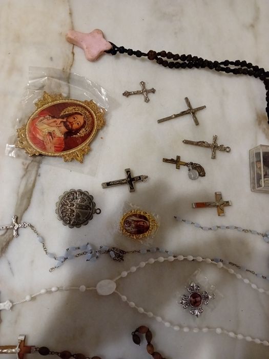 Conjunto de Terços/Pendentes Religiosos