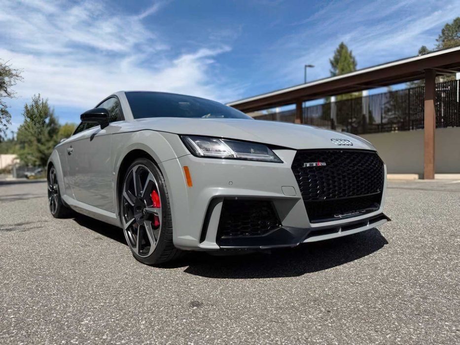 Audi TT RS      2018