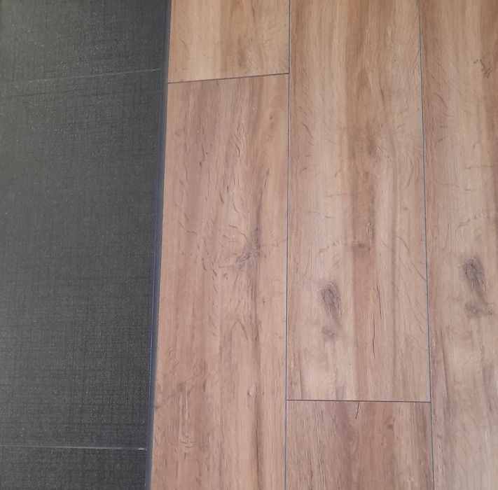 Remonty/Wykończenia wnętrz/Docieplenia i zabudowy/PROFESJONALNIE