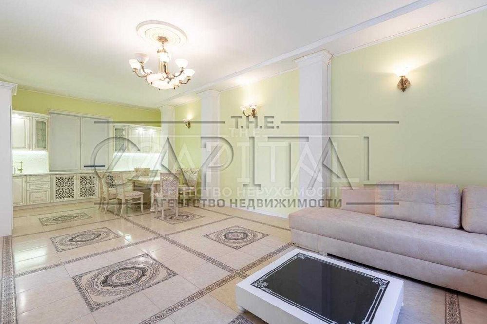 Оренда будинку в центрі міста з басейном!